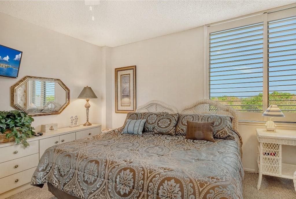 1945 Gulf Of Mexico Drive, Unit M2-402, Longboat Key, FL 34228 Photo