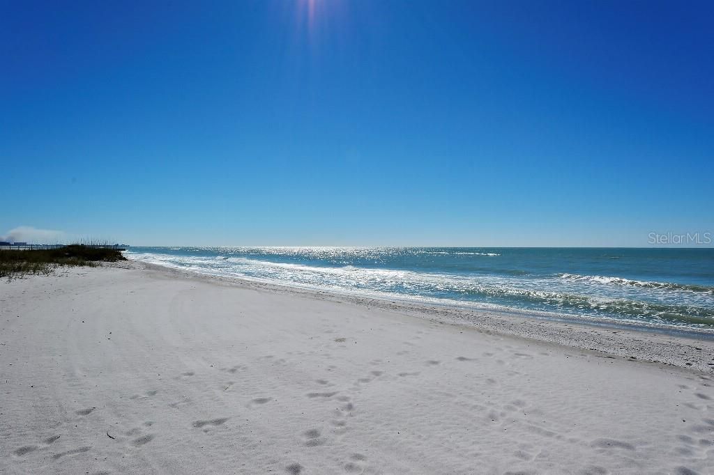 1945 Gulf Of Mexico Drive, Unit M2-402, Longboat Key, FL 34228 Photo