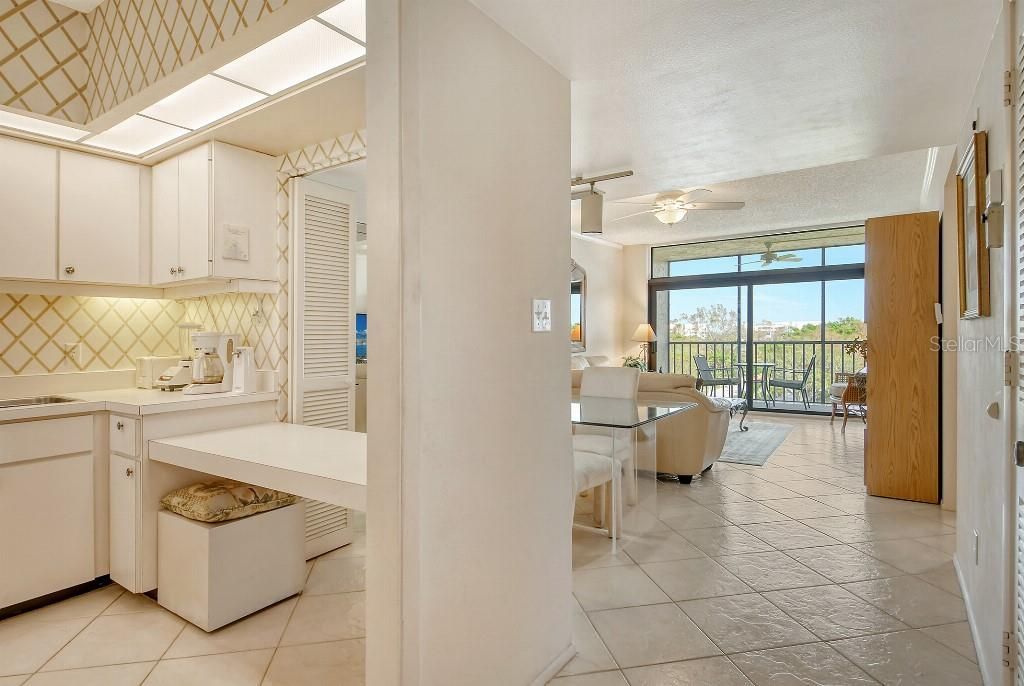 1945 Gulf Of Mexico Drive , Unit M2-402, Longboat Key, FL 34228 Photo