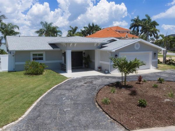 303 BATH CLUB BOULEVARD N, NORTH REDINGTON BEACH, FL 33708