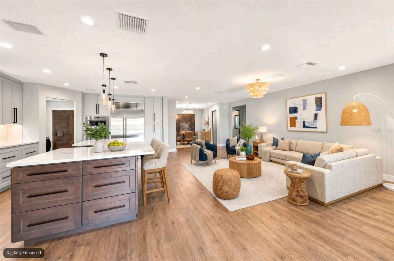 303 N Bath Club Boulevard N, North Redington Beach, FL 33708 Photo