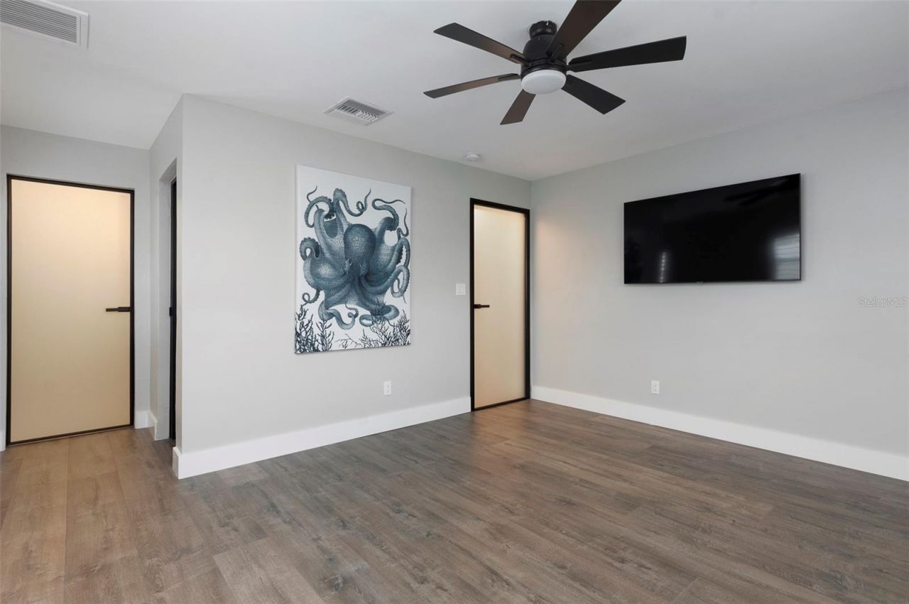 303 Bath Club Boulevard N, North Redington Beach, FL 33708 Photo