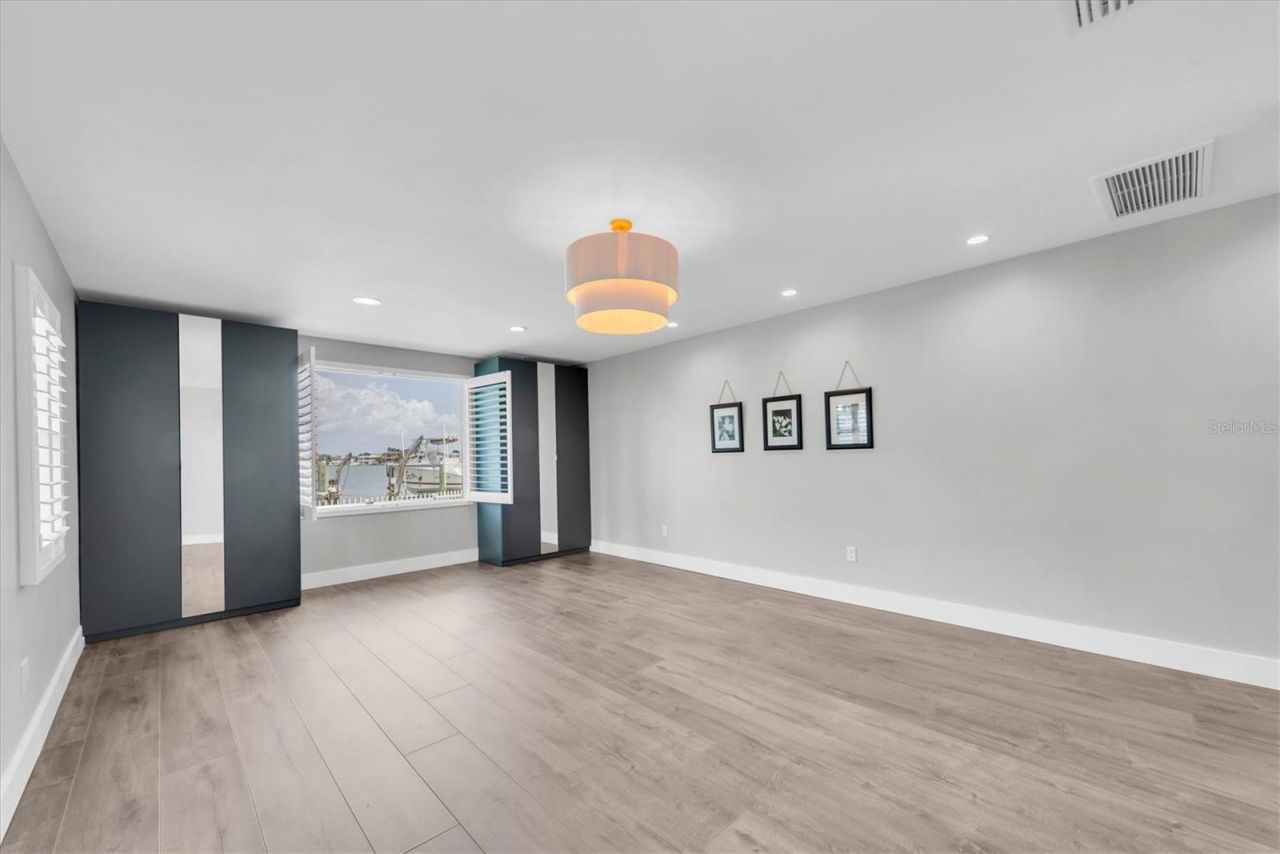 303 N Bath Club Boulevard N, North Redington Beach, FL 33708 Photo