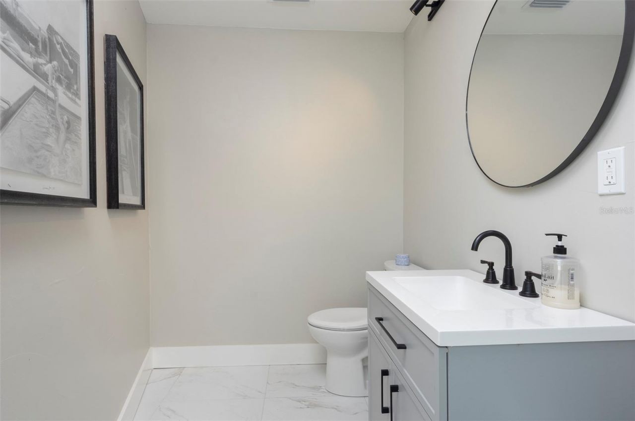 303 Bath Club Boulevard N, North Redington Beach, FL 33708 Photo