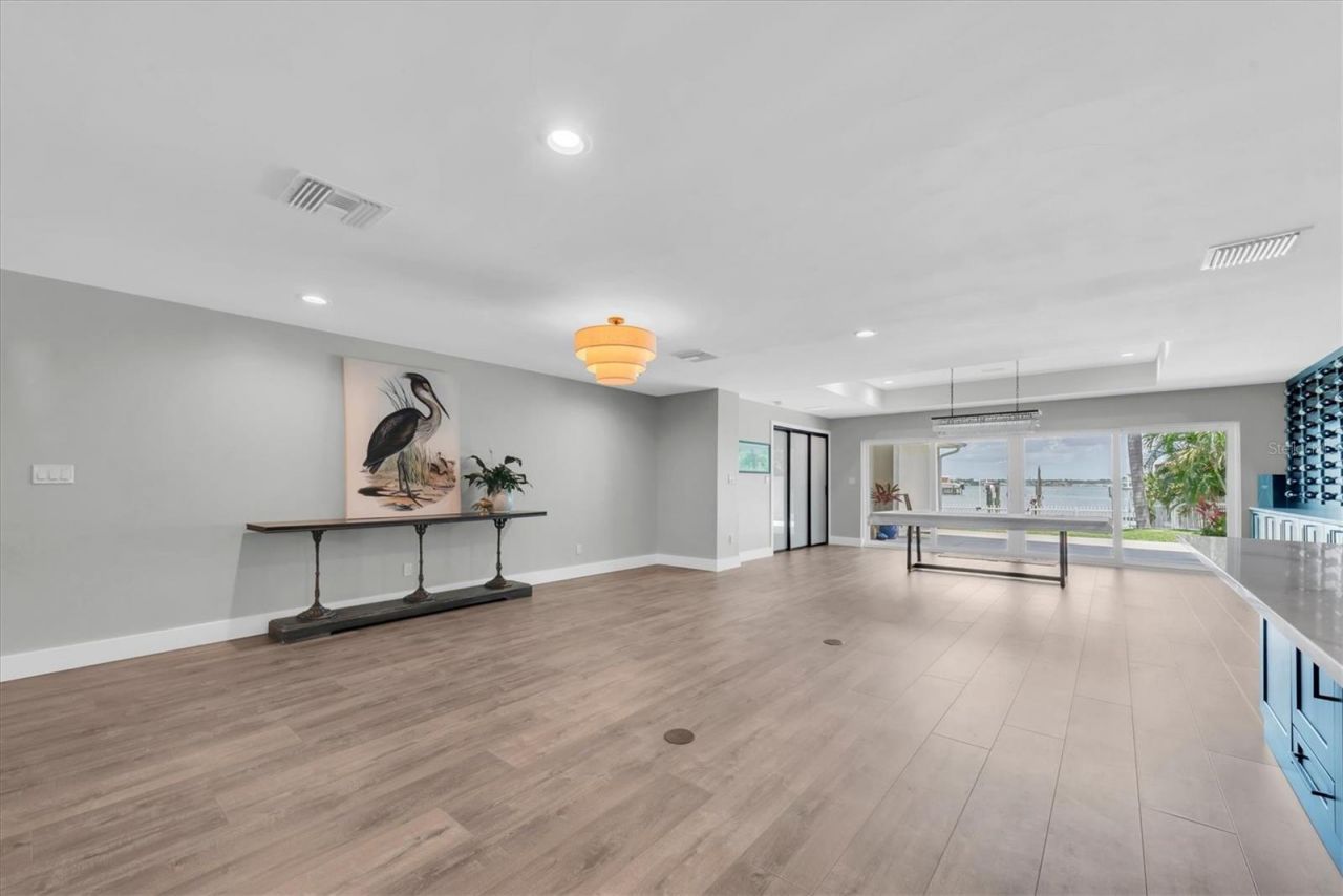 303 N Bath Club Boulevard N, North Redington Beach, FL 33708 Photo