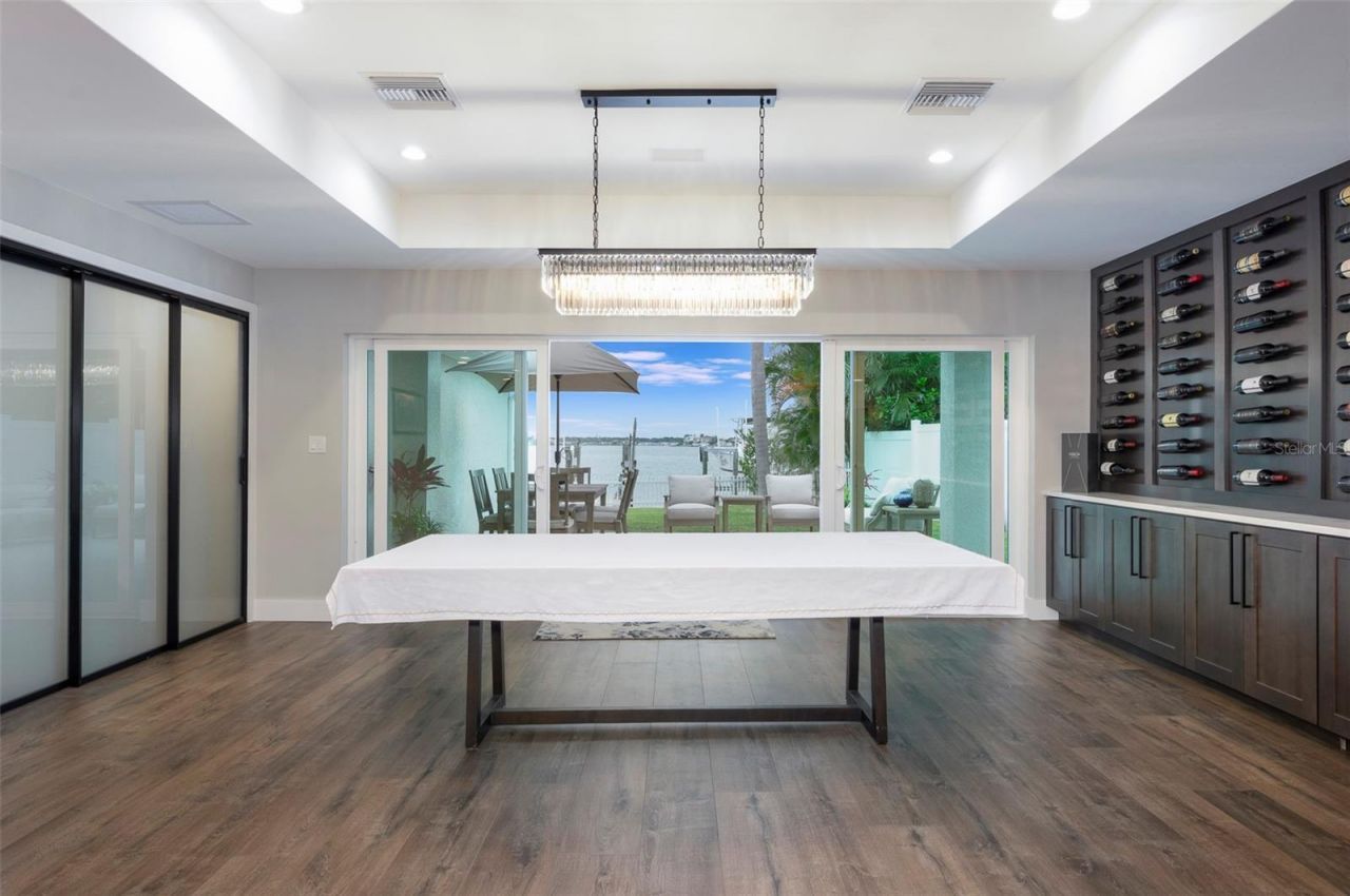 303 Bath Club Boulevard N, North Redington Beach, FL 33708 Photo