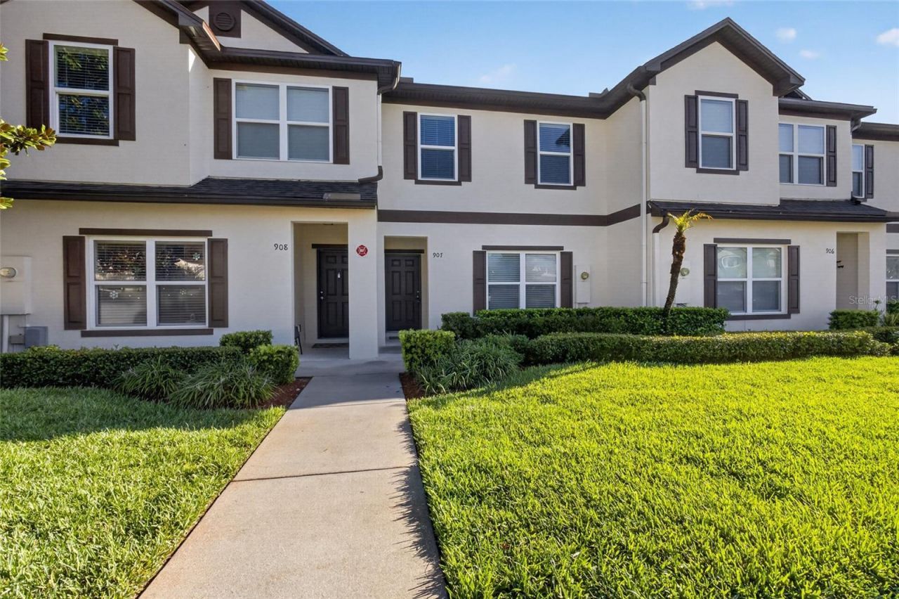 600 Northern Way, Unit 907, Winter Springs, FL 32708 Main Photo