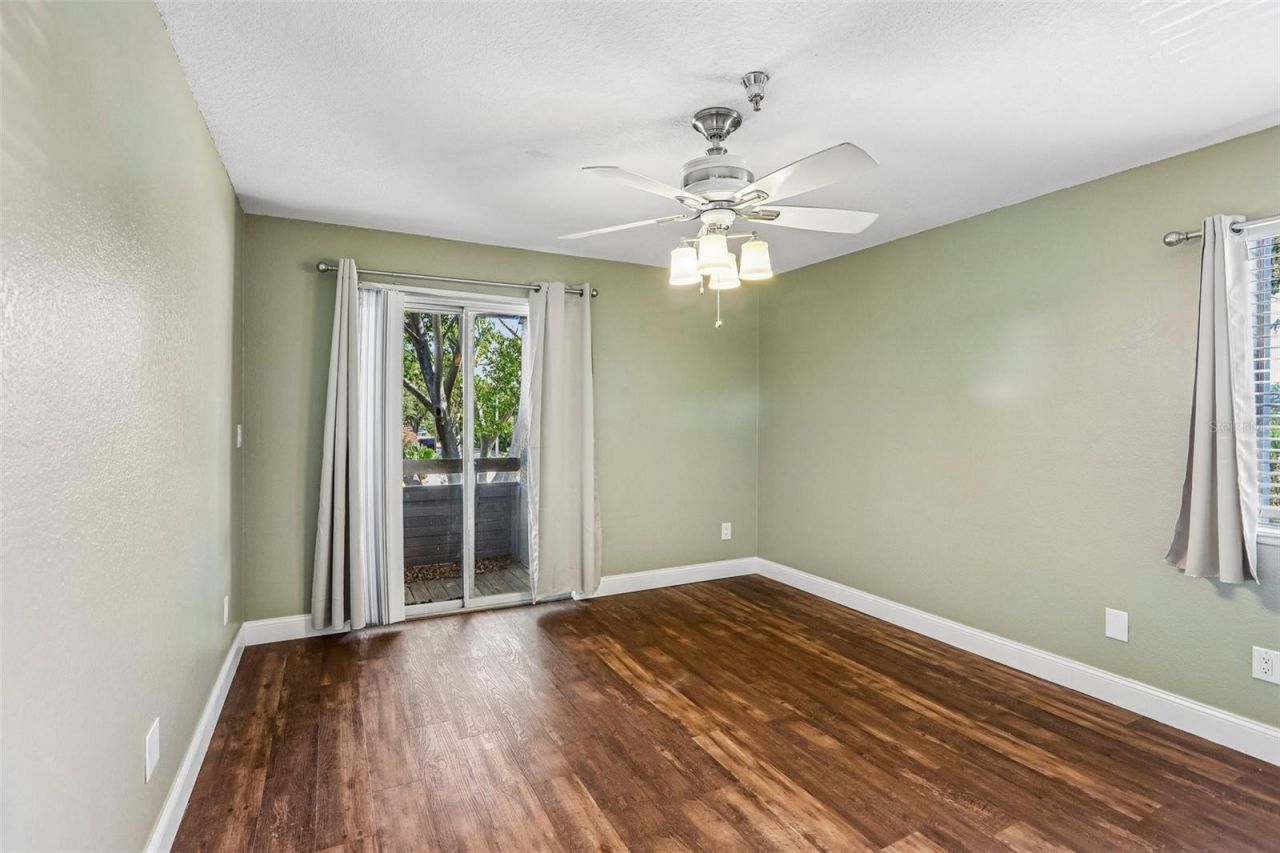 10263 Gandy Boulevard N, Unit 406, Saint Petersburg, FL 33702 Photo