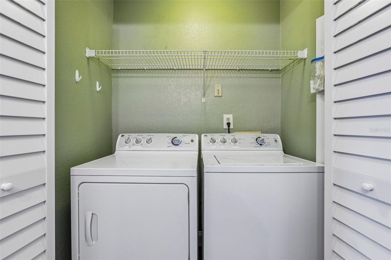 10263 Gandy Boulevard N, Unit 406, Saint Petersburg, FL 33702 Photo