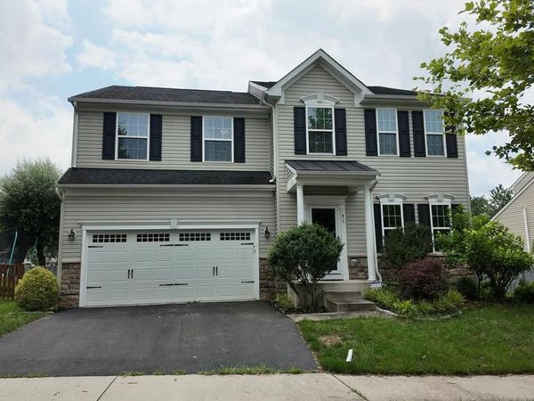 91 EISENTOWN DRIVE, LOVETTSVILLE, VA 20180