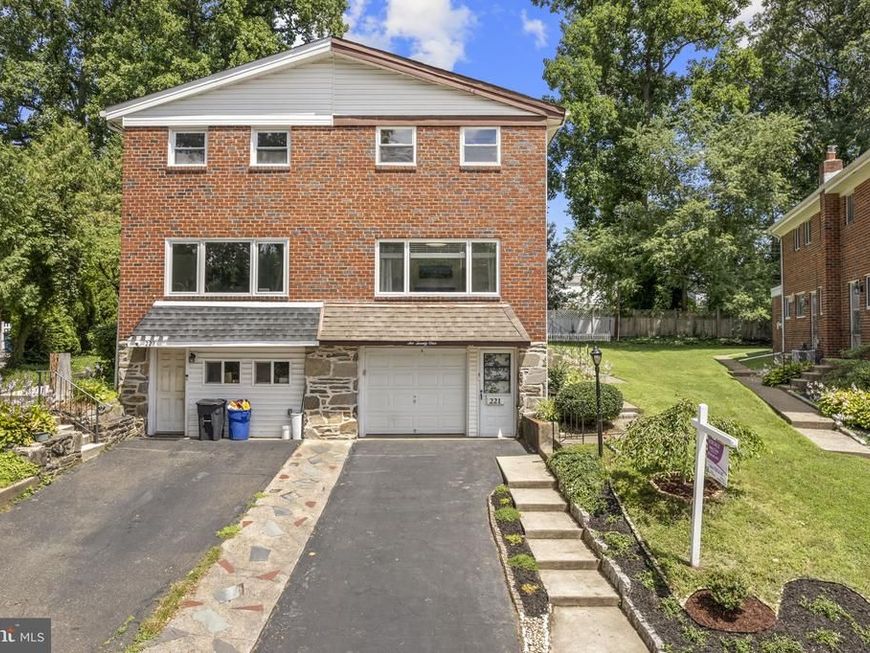 221 Juniper Road, Havertown, PA 19083 Main Photo