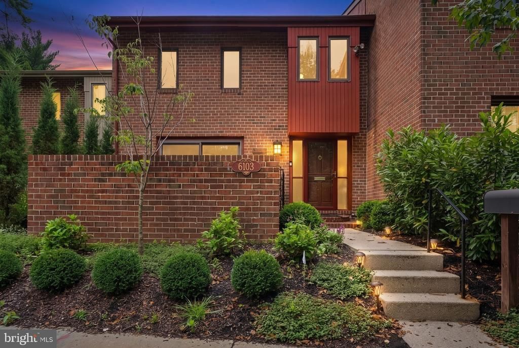 6103 BUCKINGHAM MANOR DRIVE, BALTIMORE, MD 21210