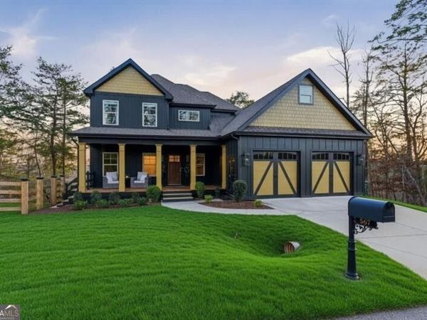 567 Crown Mountain Way, Dahlonega, GA 30533