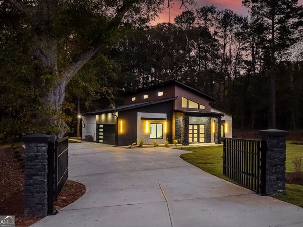 670 Loganville Highway, Winder, GA 30680
