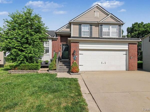956 Callaway Court, Oceola Twp, MI 48843