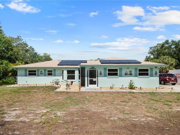 150 CAPATOLA ST , PORT CHARLOTTE, FL 33948