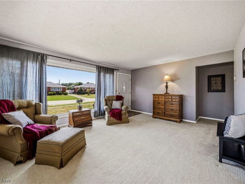 3308 Somia Drive, Parma, OH 44134 Photo 8