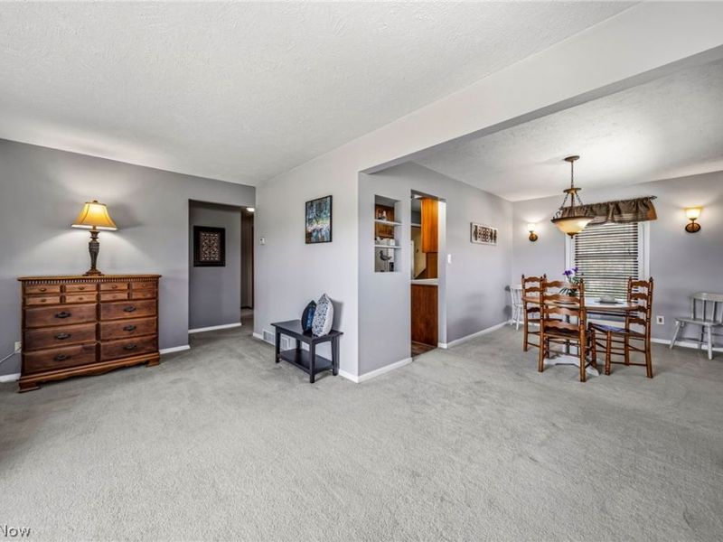 3308 Somia Drive, Parma, OH 44134 Photo 9