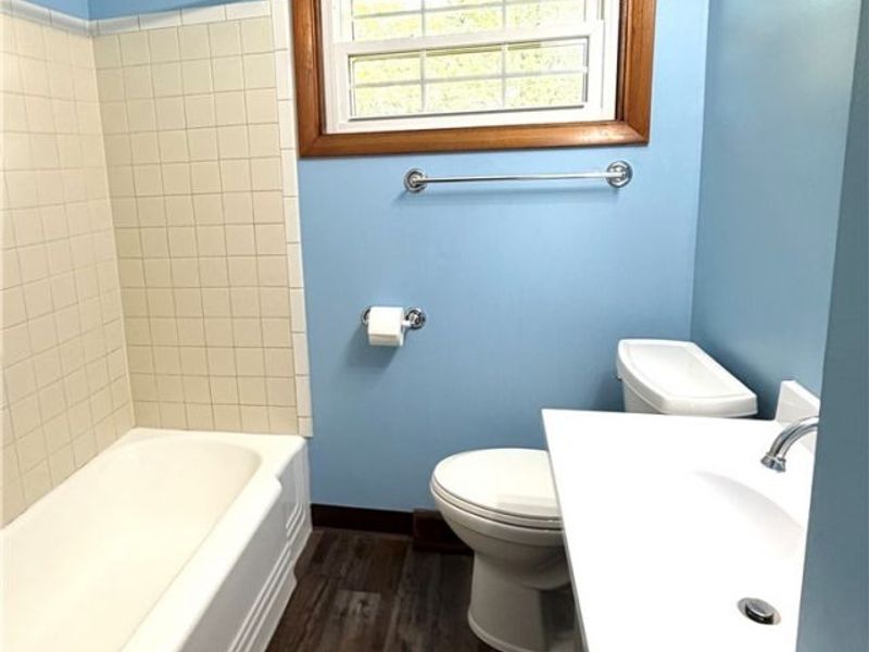 1520 Gypsy Lane, Niles, OH 44446 Photo 13