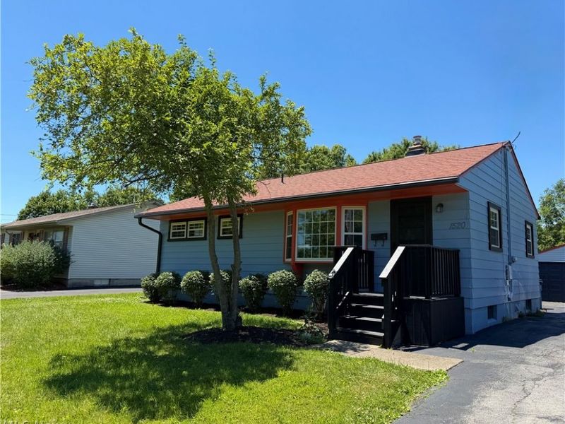 1520 Gypsy Lane, Niles, OH 44446 Photo 3