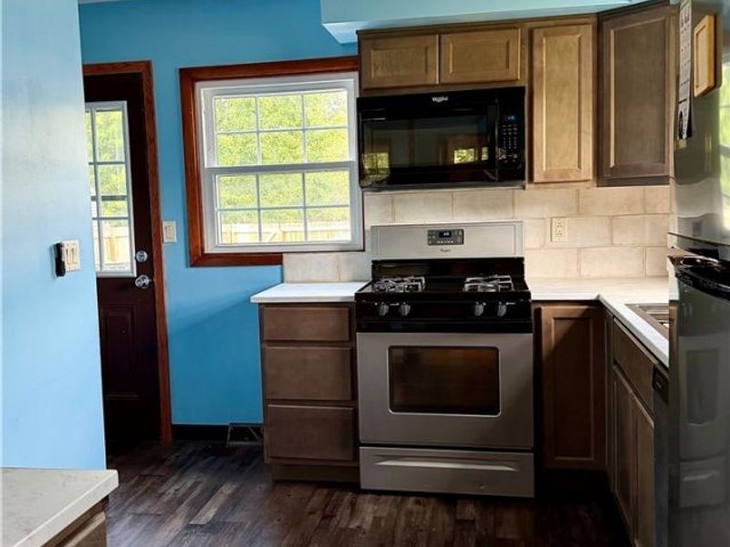 1520 Gypsy Lane, Niles, OH 44446 Photo 9
