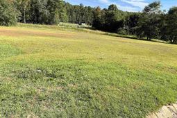 127 Deer Ridge Drive  photo 4