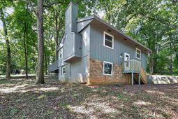 1656 Koulter Drive  photo 4