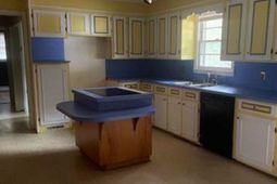 108 Swails St  photo 4