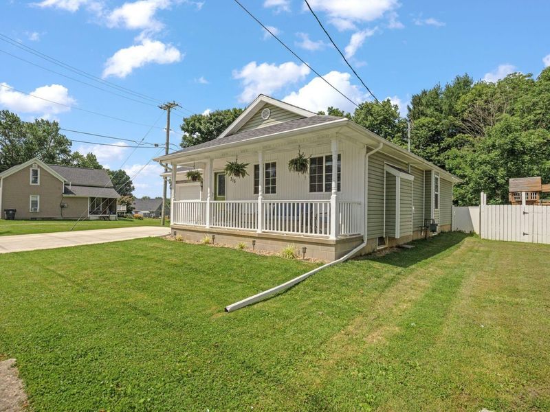 315 Lincoln Avenue, Pleasantville, OH 43148 Photo 3