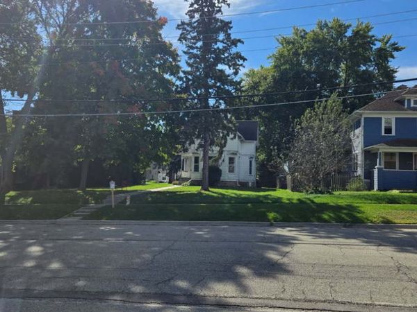 3607 WAUKEGAN Road , Unit A, McHenry, IL 60050