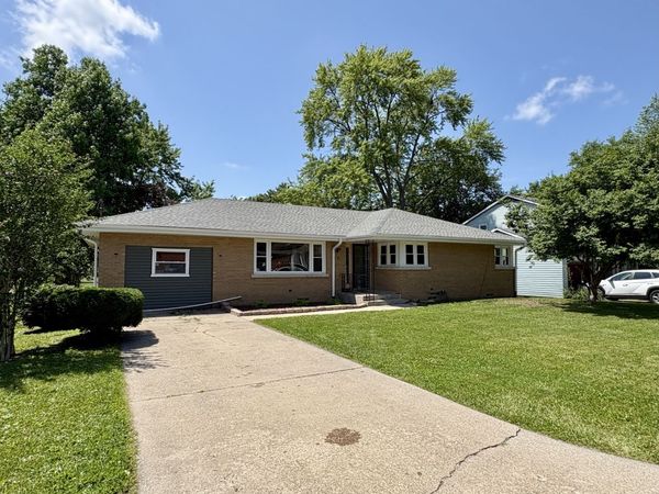 1740 E Duane Boulevard , Kankakee, IL 60901