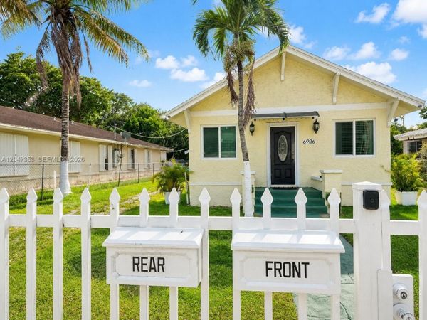 6926 NW 4th Ave , Miami, FL 33150