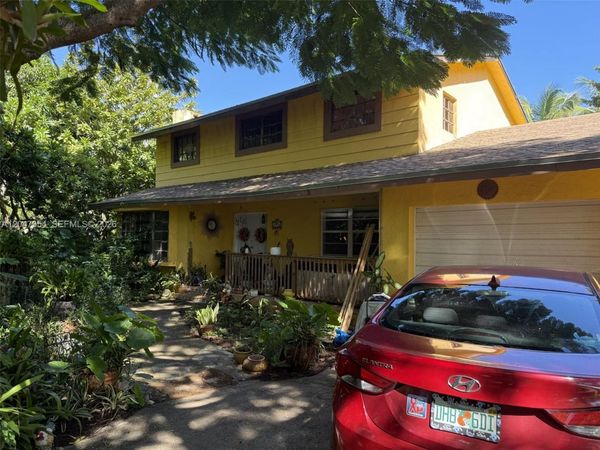 12477 SW 195th St , Miami, FL 33177