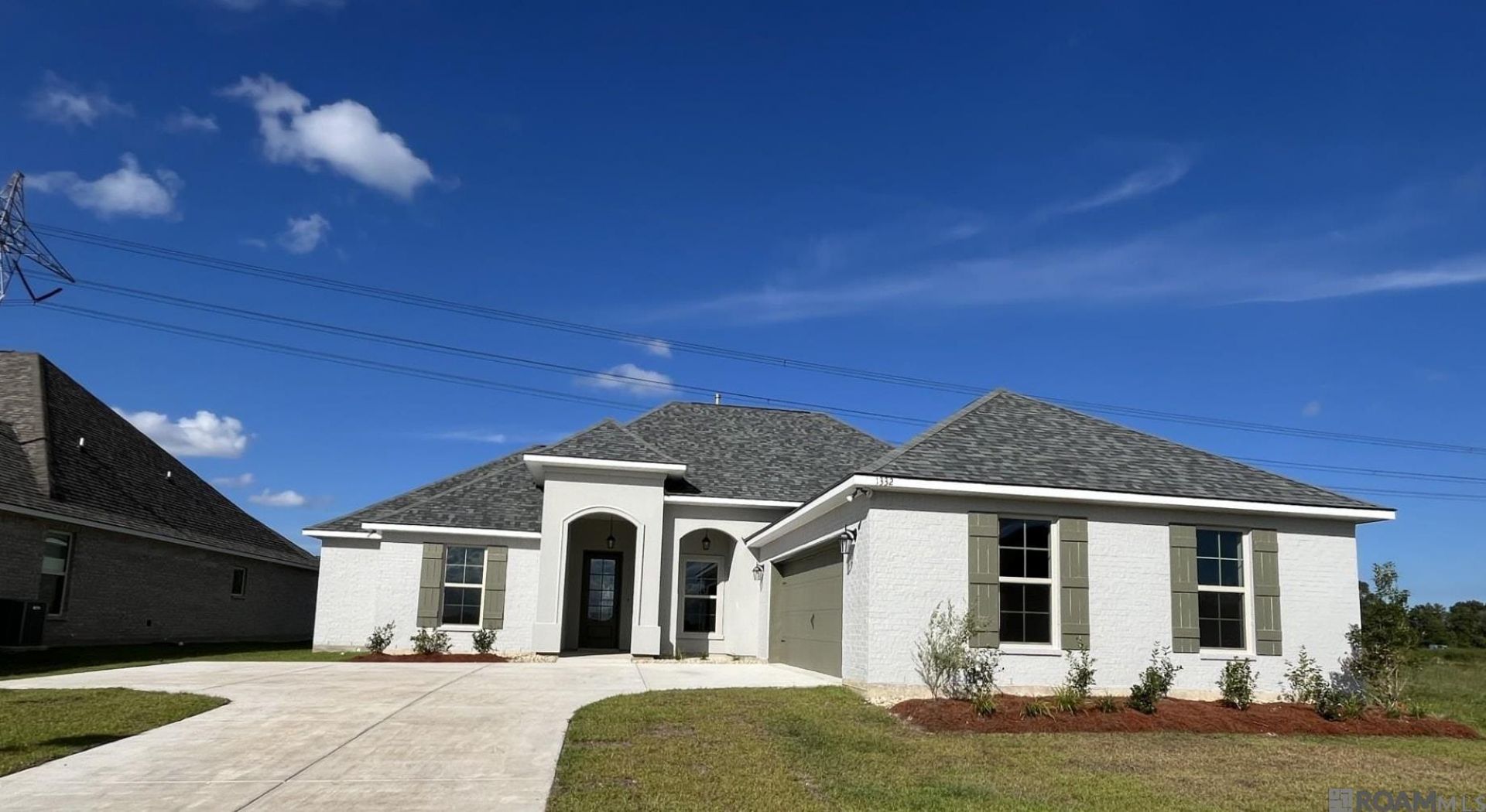 1332 Lakehaven Dr, Gonzales, LA 70737 Main Photo