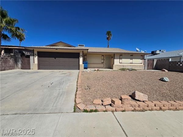 7016 Hurricane Way, Unit A, Las Vegas, NV 89145