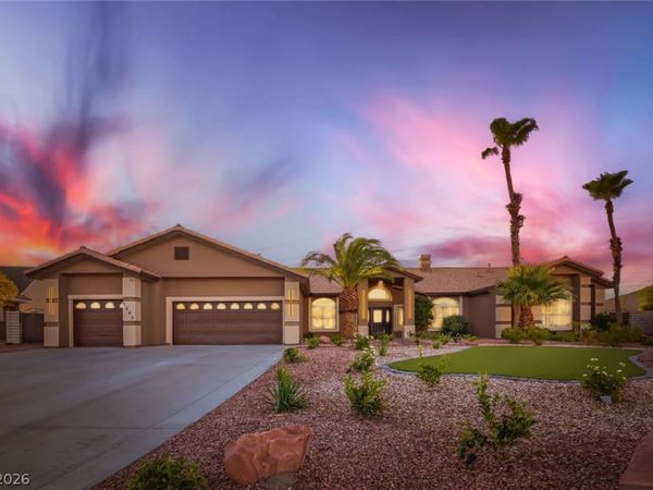 7540 Crystal Cave Drive , Las Vegas, NV 89117