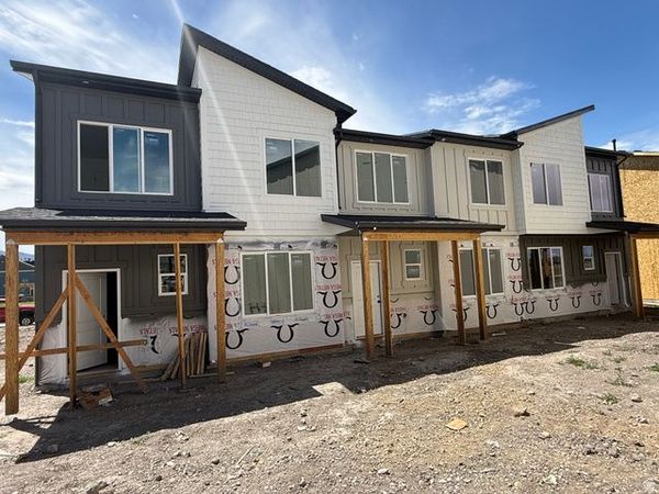 142 E 2300 N, Unit 59, North Ogden, UT 84404