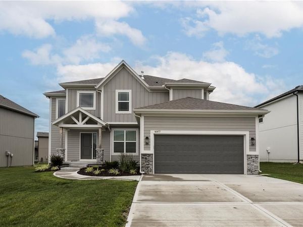 16977 S Mahaffie Street, Olathe, KS 66062