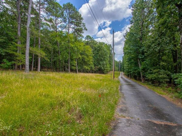 13001 Ridgehaven Road , Little Rock, AR 72211