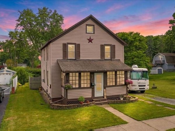 227 W 10th Street , Elmira, NY 14903