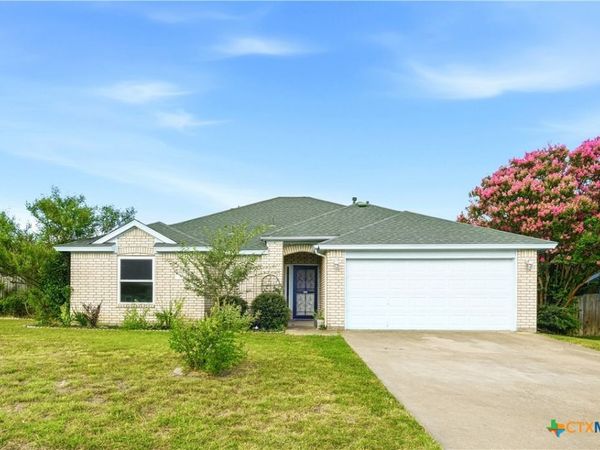 213 W Anderson Avenue , Copperas Cove, TX 76522