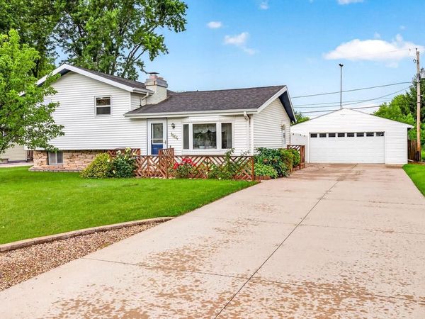 1164 MAYER STREET, Menasha, WI 54952