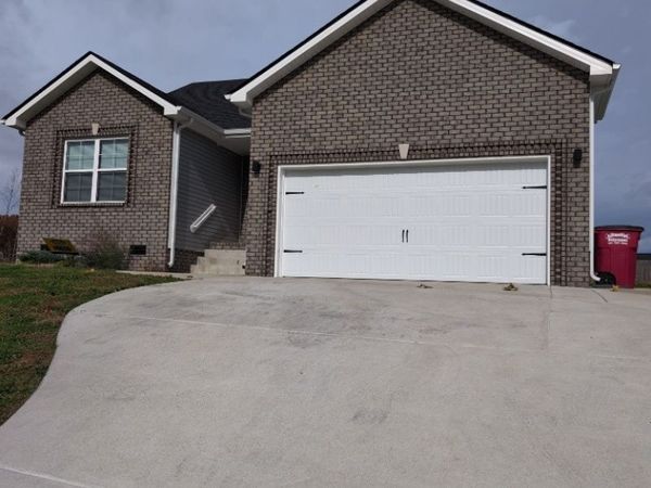 1113 Hand Ct , Clarksville, TN 37042