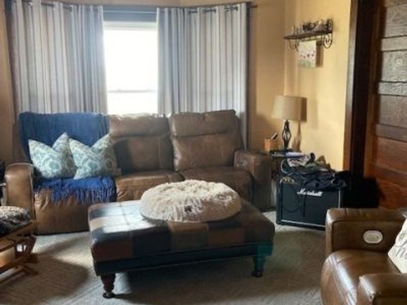 121 N Bodmer Avenue, Strasburg, OH 44680 Photo 4