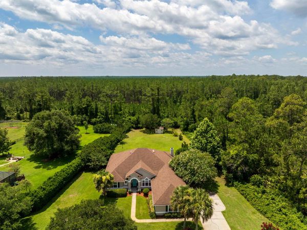 5878 Cypress Estates Dr, Elkton, FL 32033