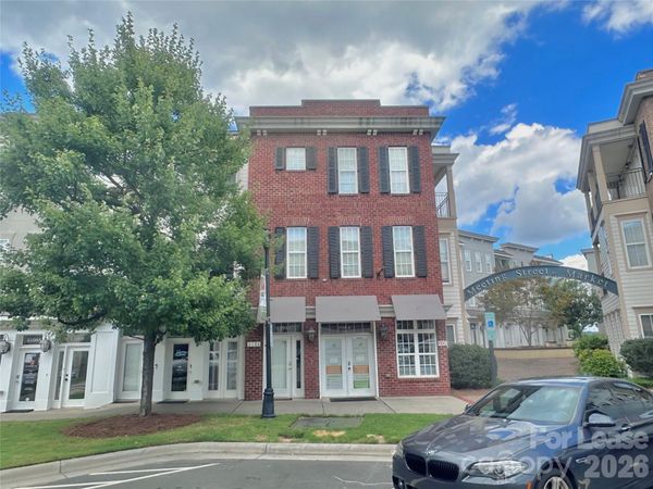 2104 Ayrsley Town Boulevard, Unit B, Charlotte, NC 28273
