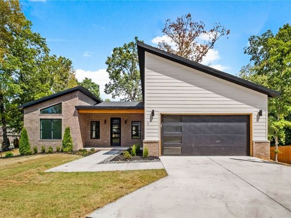 1 Frekleton Lane, Bella Vista, AR 72714