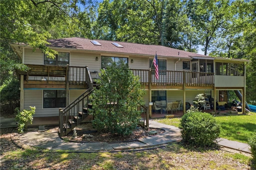 119 W River Bend Way, Eatonton, GA 31024 Main Photo