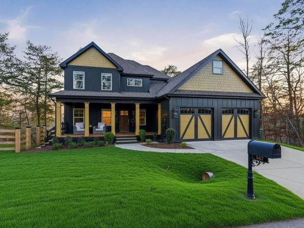 567 Crown Mountain Way , Dahlonega, GA 30533