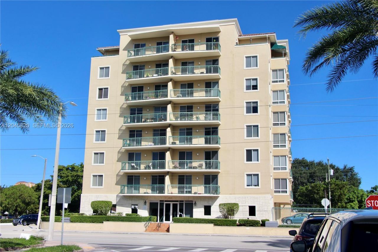 2501 Douglas Rd , Unit 304, Miami, FL 33133 Photo